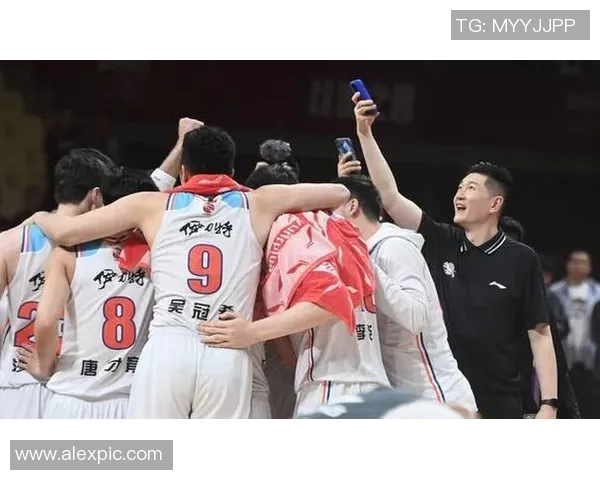 新疆CBA球队战力排名:哪支队伍表现最强?